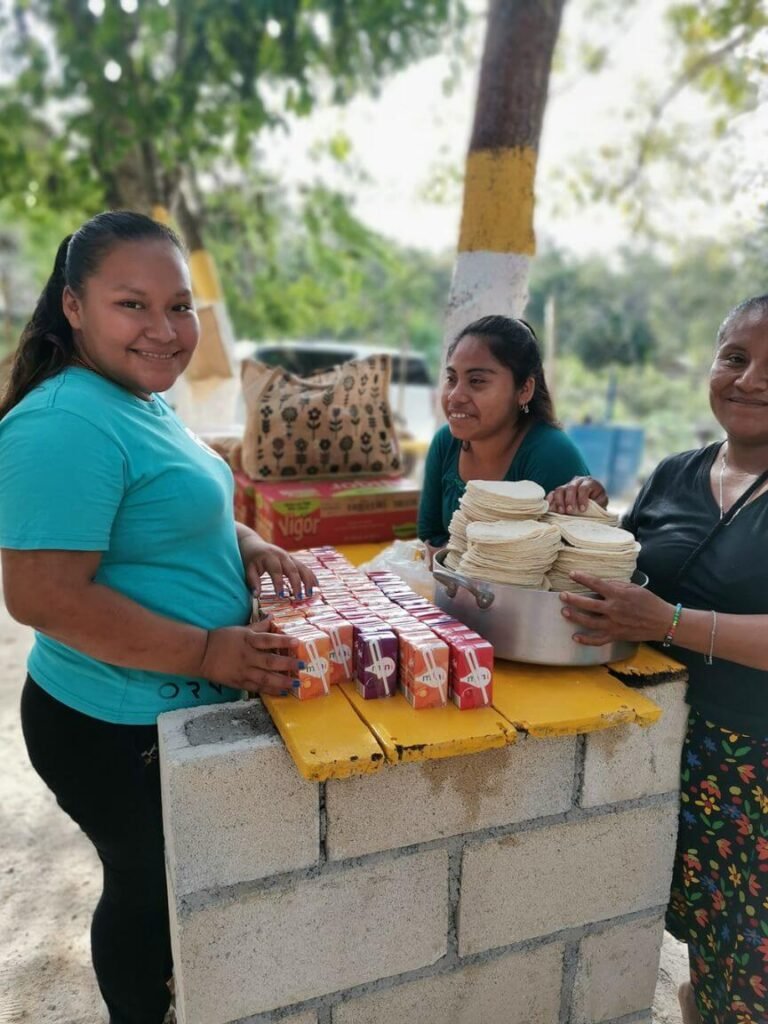 Seaside Rotary Feeding Program at Torres de la Paz