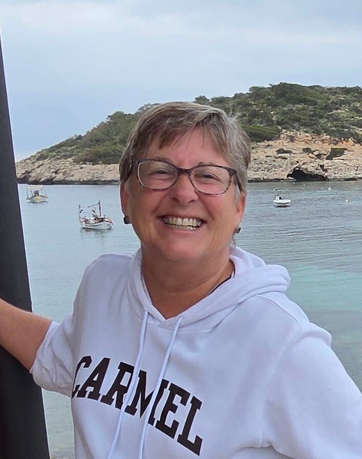 Presdident Lynn Luchs